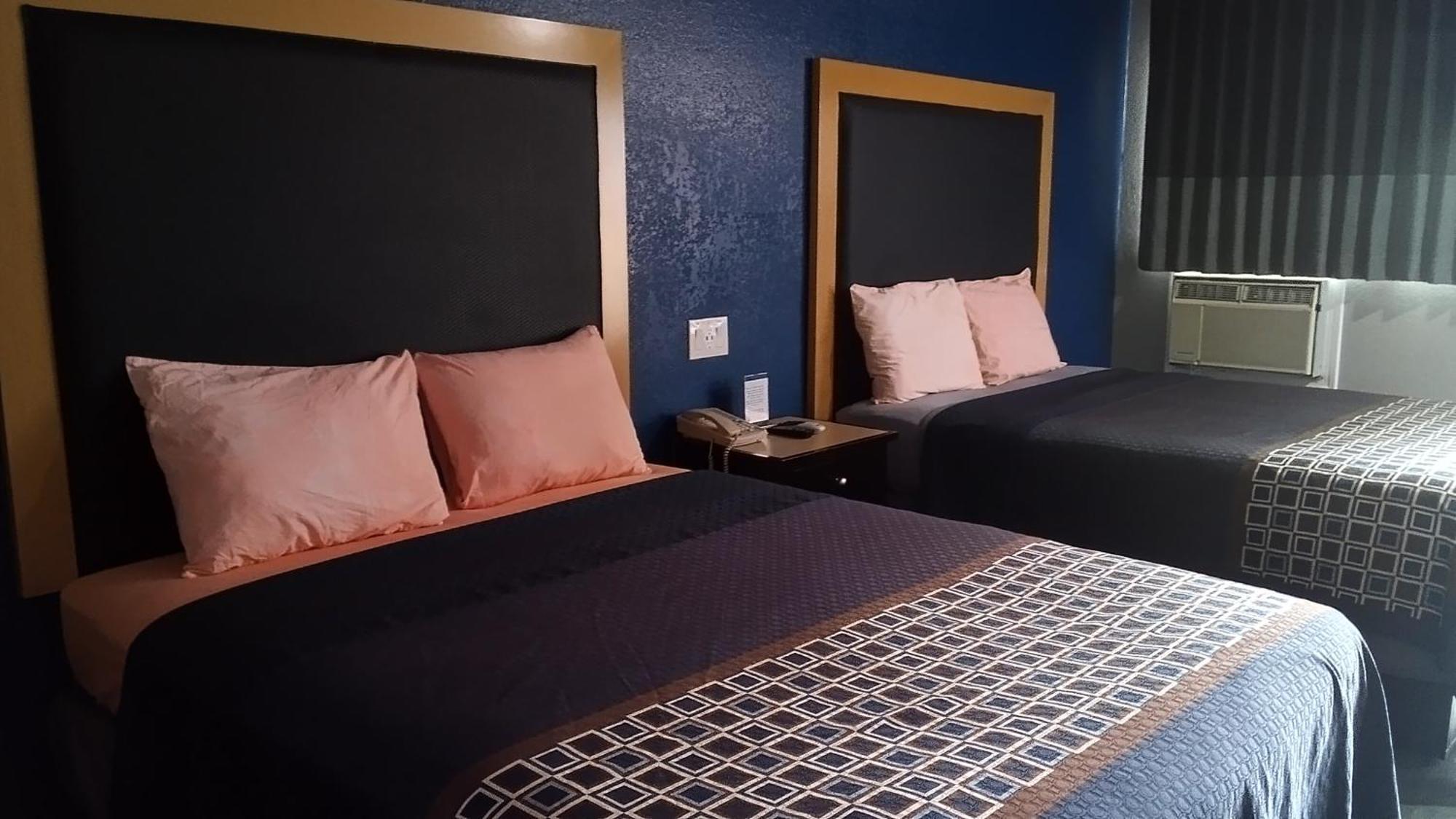 Coachman'S Inn & Suites Waldron 외부 사진